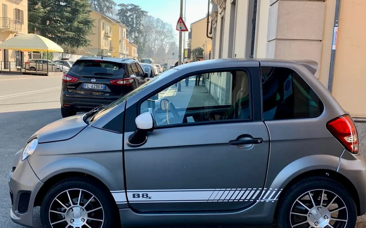 Voiture sans permis Bellier, autre vue