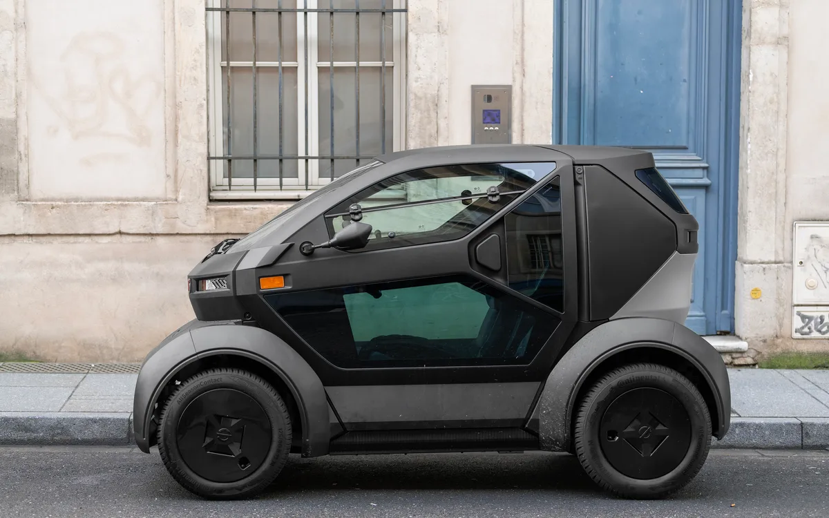 Voiture sans permis Mobilize Duo